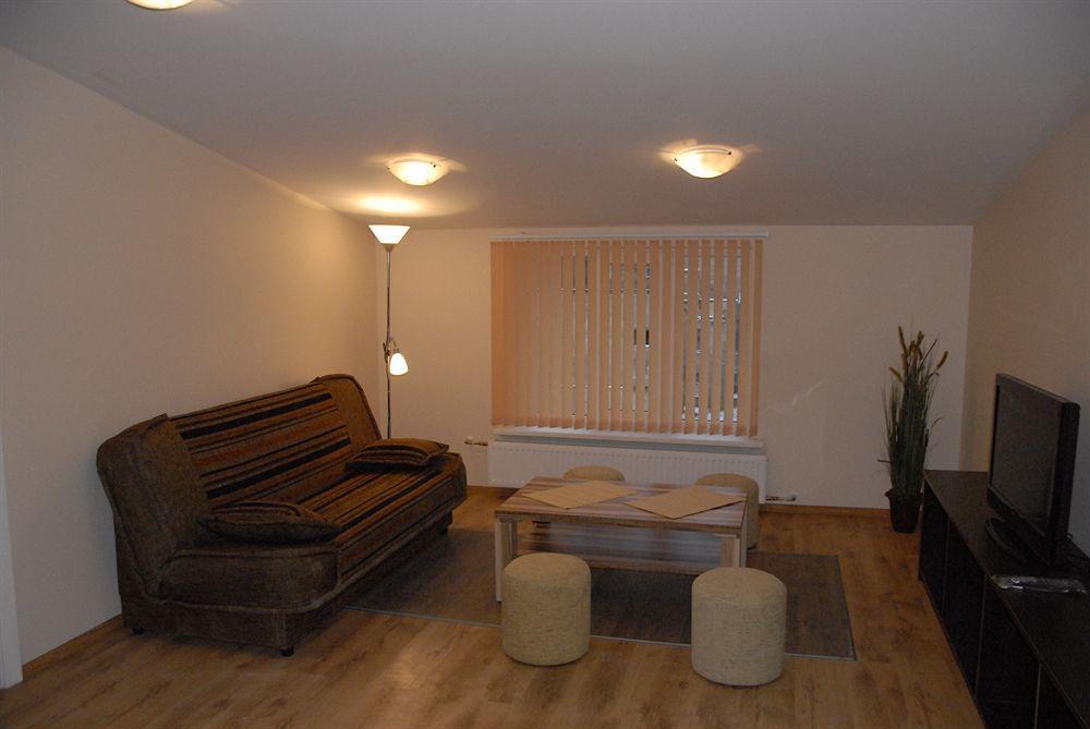 Knights Court Hotel Riga Exterior photo